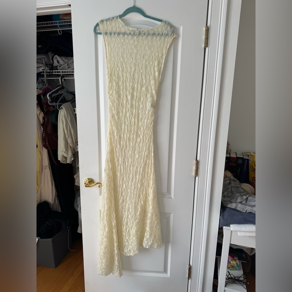 Zara Elegant Cream Lace Dress